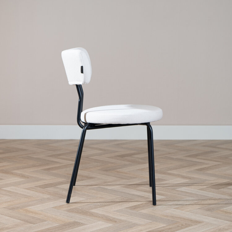 Scandinavische eetkamerstoel Lyon off white gerecyclede stof stapelbaar