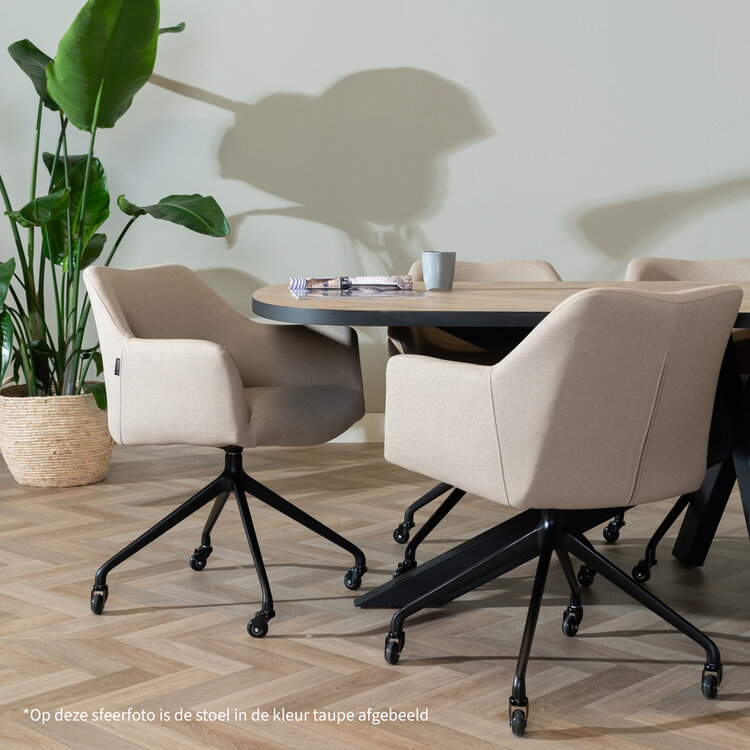 Eetkamerstoel met wieltjes Isak off white gerecyclede stof