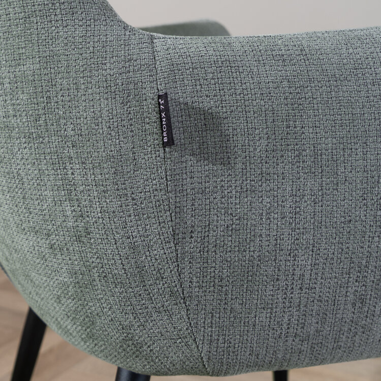 Scandinavische eetkamerstoel Lars groen gerecyclede stof