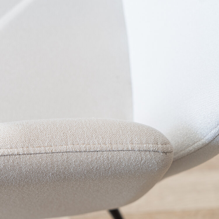 Scandinavische eetkamerstoel Frey gerecyclede stof off white