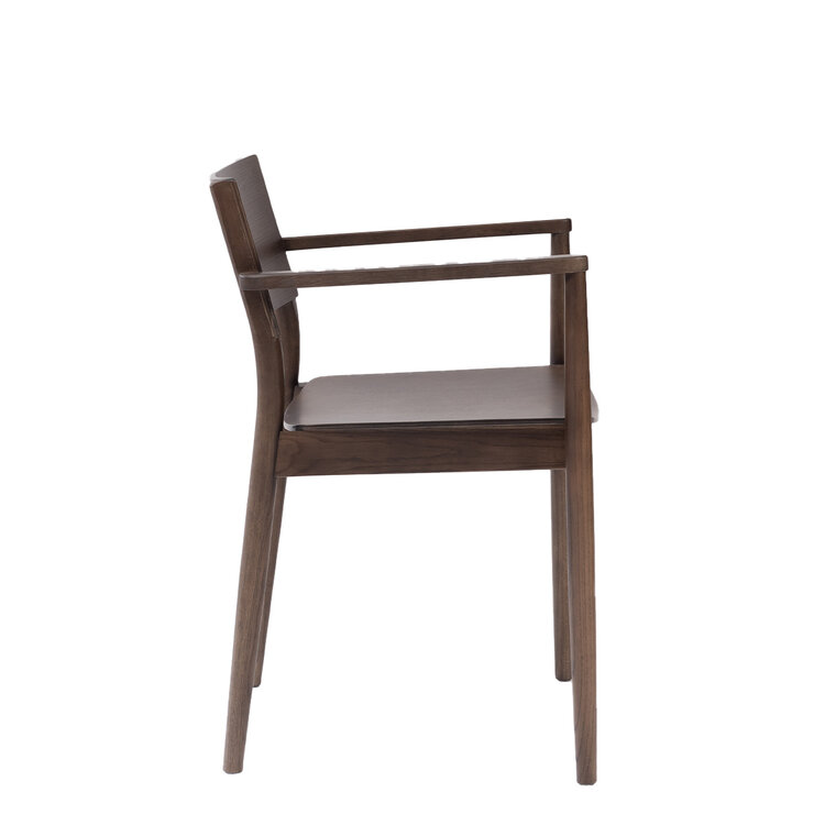 Scandinavische eetkamerstoel Iza walnoot