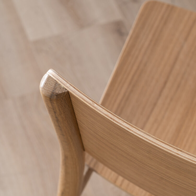 Scandinavische eetkamerstoel Juno naturel eiken