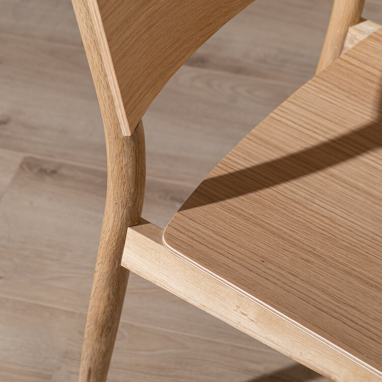 Scandinavische eetkamerstoel Juno naturel eiken