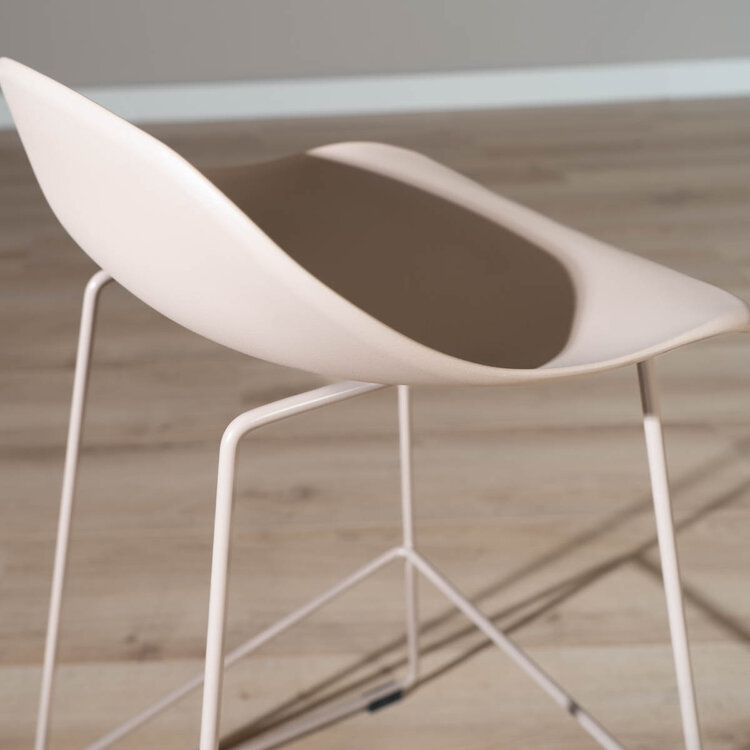 Scandinavische Barkruk Ellen taupe 66cm