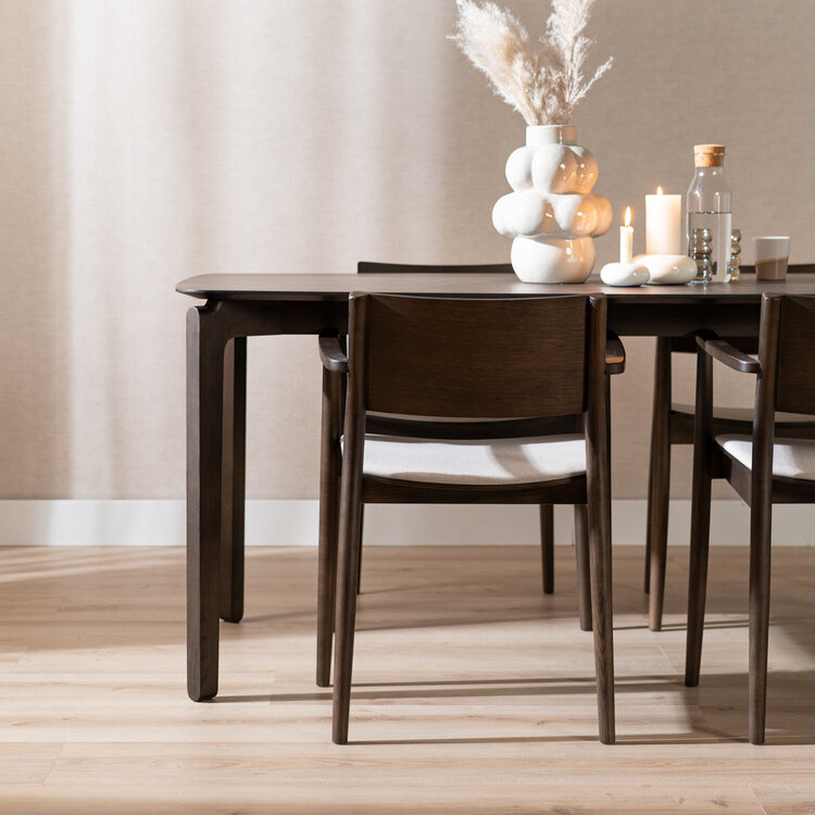 Scandinavische eetkamerstoel Juan walnoot/off white