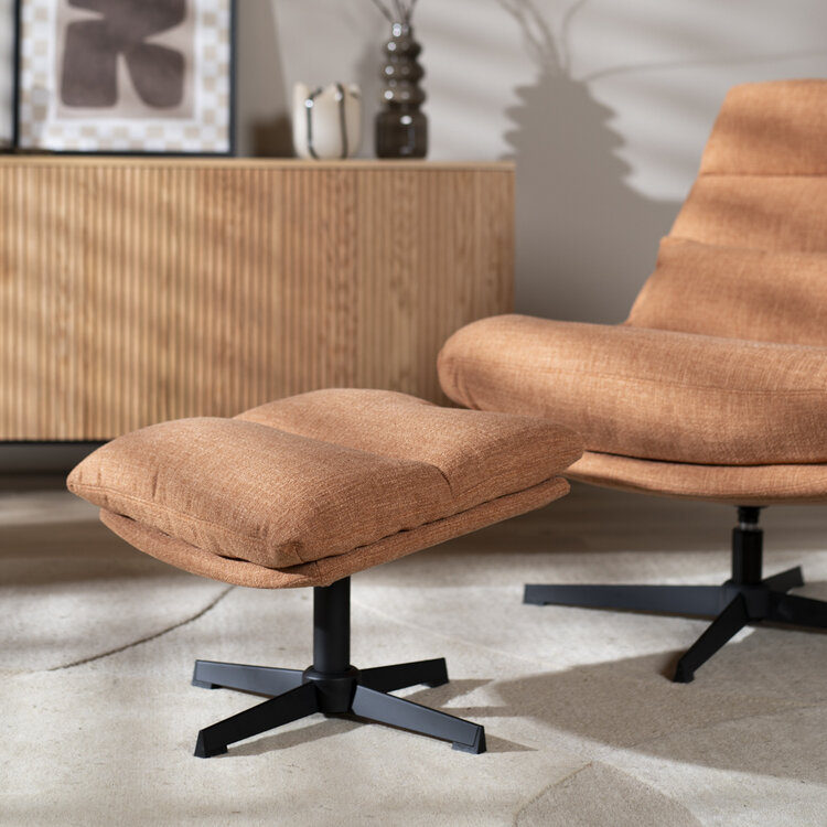 Draaifauteuil met hocker Cristo linnen koper