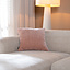 Sierkussen Day chenille stof roze 45 x 45