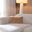 Sierkussen Evi chenille peach 25 x 45