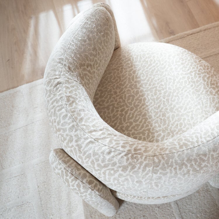 Fauteuil Jolie taupe leopard