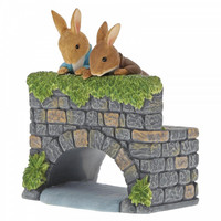Beatrix Potter - Peter & Benjamin Bunny on the Bridge