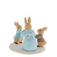 Beatrix Potter - Mrs. Rabbit with a Christmas Pudding