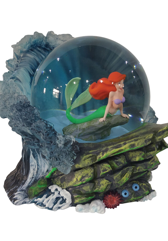 Disney Showcase Collection - Ariel Waterball