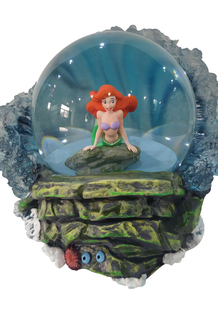 Disney Showcase Collection - Ariel Waterball