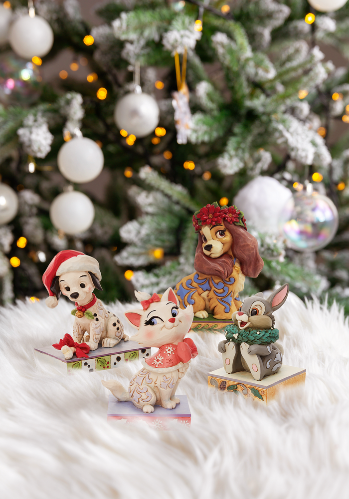 Disney Traditions - Christmas Marie Personality Pose