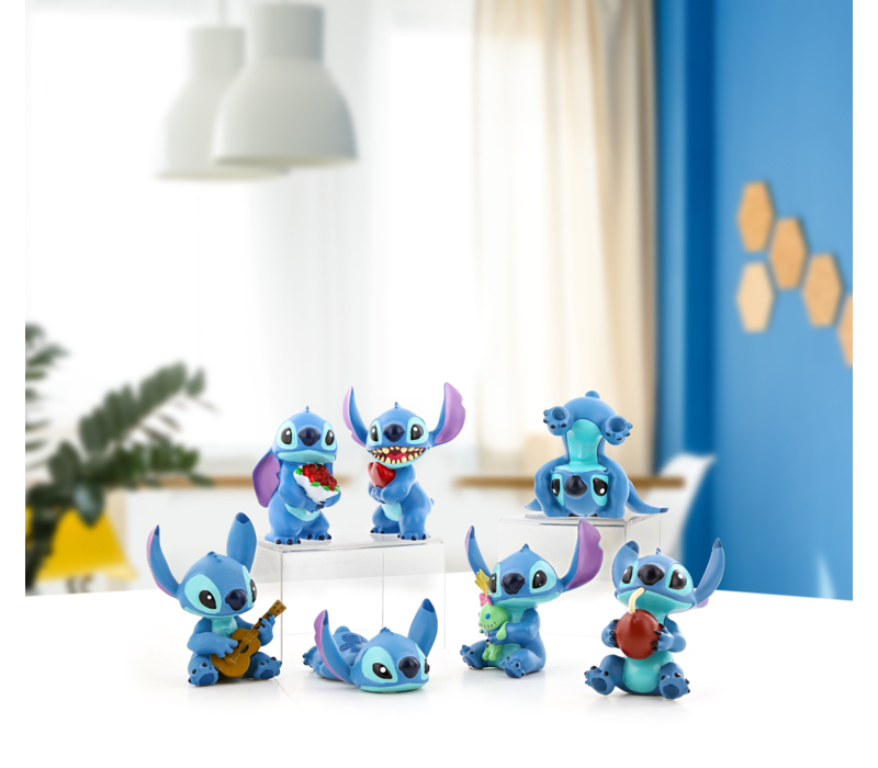 Disney Showcase Collection - Stitch Guitar