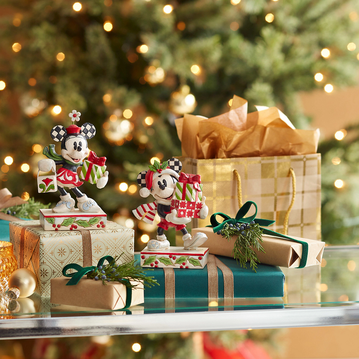 Disney Traditions - Minnie with Bag and Present (OP=OP!)