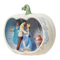Disney Traditions - Love at First Sight (Cinderella Masterpiece)