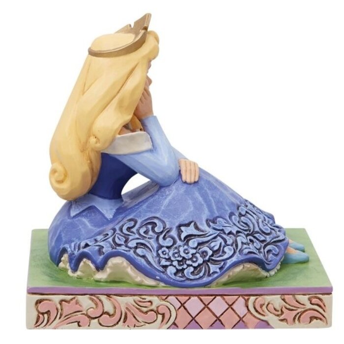 Disney Traditions - Graceful and Gentle (Aurora Personality Pose)