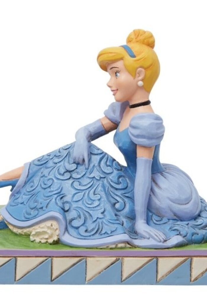 Disney Traditions - Cinderella Personality Pose