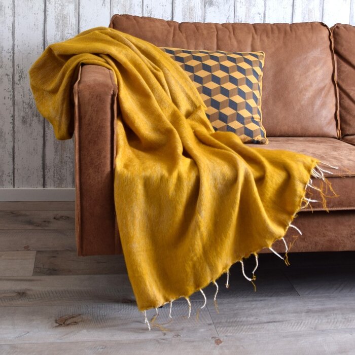 Sjaal met Verhaal Plaid Okergeel - Sjaal met een Verhaal