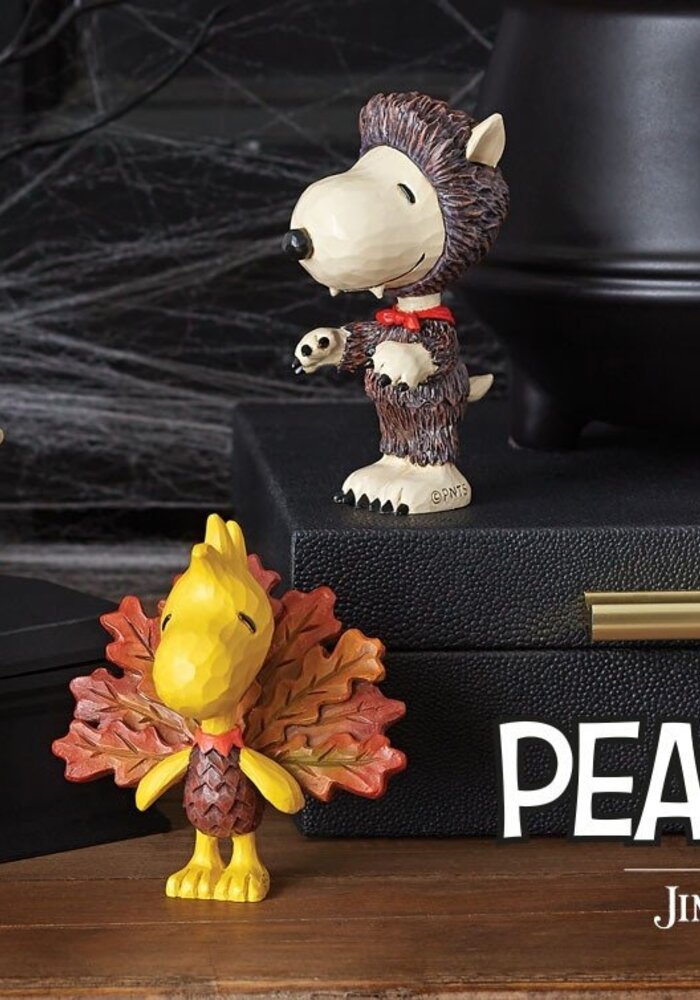 Peanuts by Jim Shore - Snoopy with Clover Mini