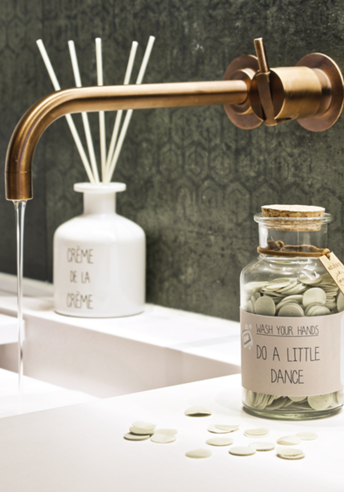 My Flame - Do a little dance - Handzeep