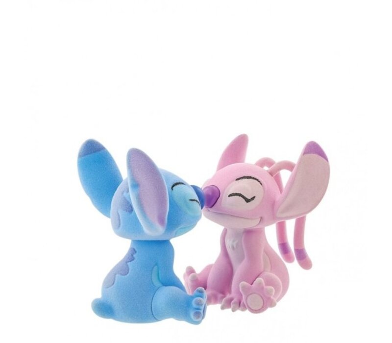 Disney Showcase Collection - Flocked Kissing Stitch and Angel