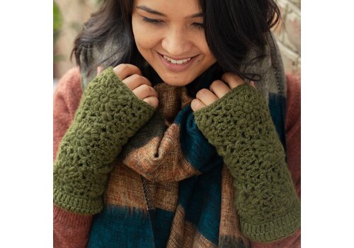 Sjaal met een Verhaal Handwarmers Granny Square Legergroen - Sjaal met een Verhaal Sjaal met een Verhaal Handwarmers Granny Square Legergroen - Sjaal met een Verhaal
