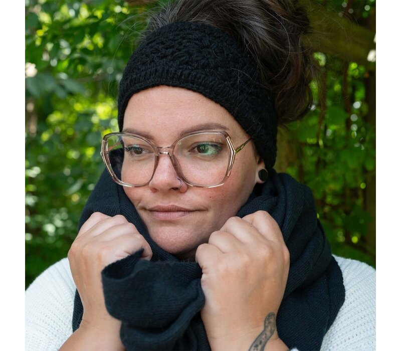 Sjaal met een Verhaal - Haarband Granny Square Zwart