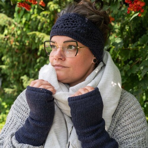 Haarband Granny Square Donker Blauw- Sjaal met een Verhaal 