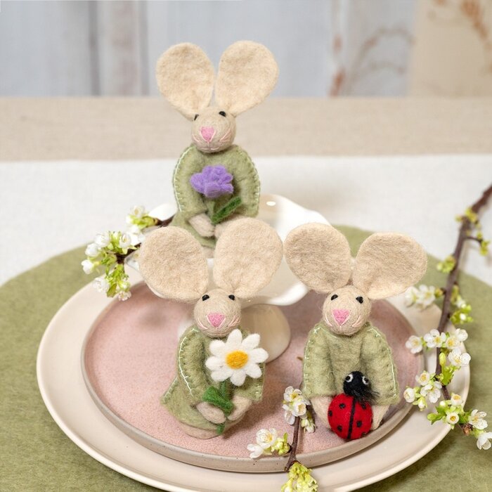 Sjaal met een Verhaal - Vingerpopje Funny Bunny Lieveheersbeestje