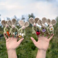 Sjaal met een Verhaal - Vingerpopje Funny Bunny Wortel