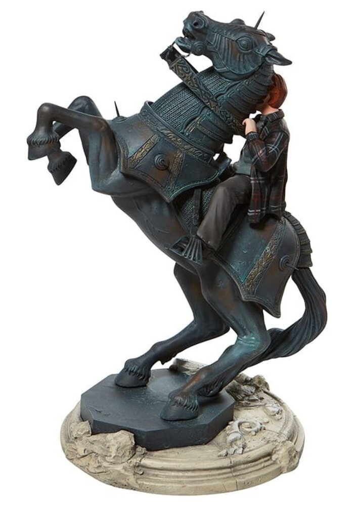 Wizarding World of Harry Potter - Ron on a Chess Horse (Masterpiece)