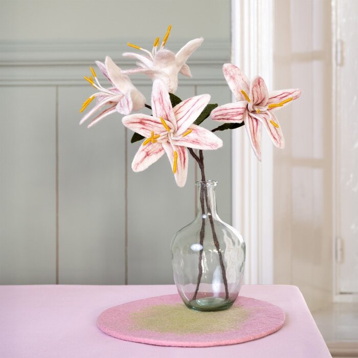 Sjaal met Verhaal Bloem: Tak: Lelie - Sjaal met een Verhaal