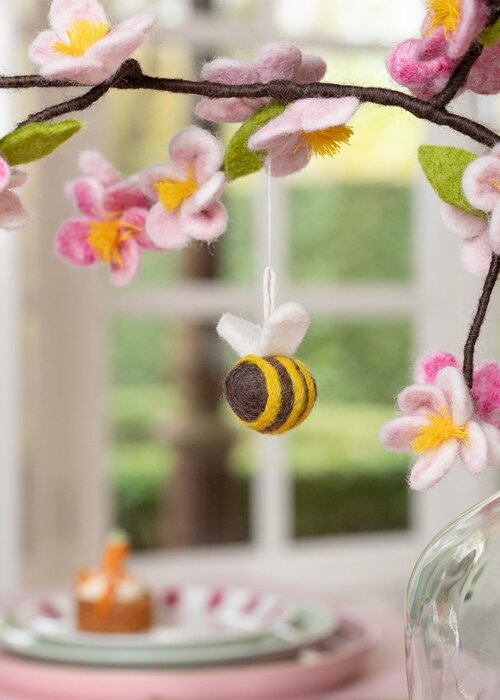 Sjaal met Verhaal Hanger Bijtje - Sjaal met een Verhaal