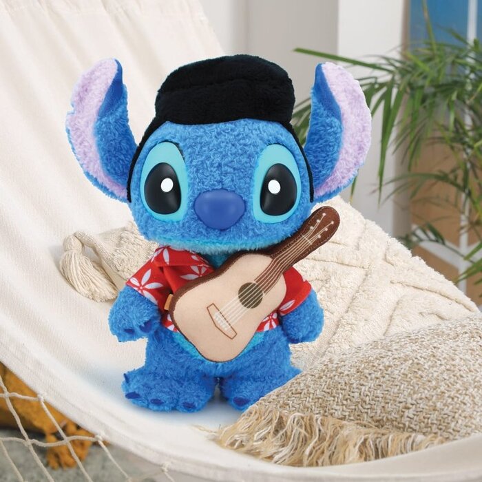 Disney Showcase Collection - Fluffy Hawaiian Elvis Stitch