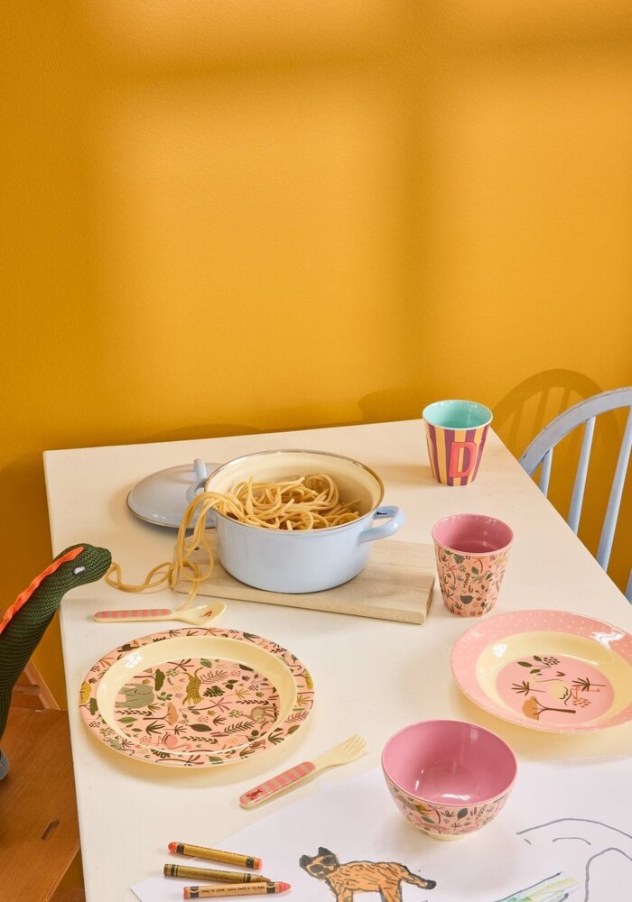 RICE -  Kinderbord Coral with All Over Jungle Animals Print