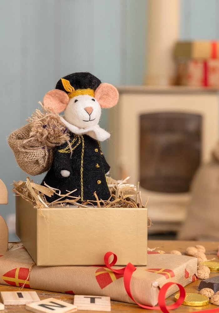 Sjaal met een Verhaal - Decoratie Muis Hoofdpiet