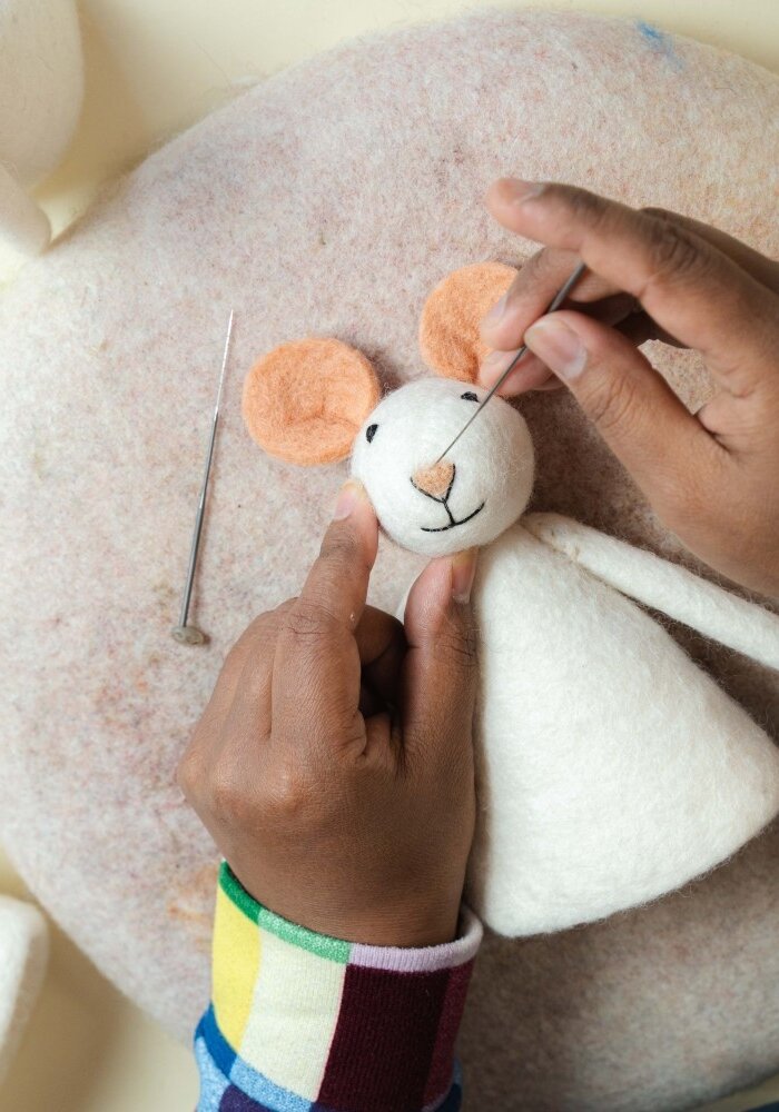 Sjaal met een Verhaal - Decoratie Muis Hoofdpiet