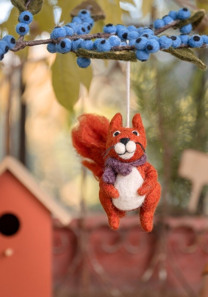 Sjaal met een Verhaal - Hanger Eekhoorn Indian Summer Paars