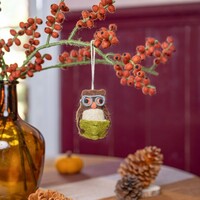 Sjaal met een Verhaal - Hanger Uil met Lichtgroen Boek