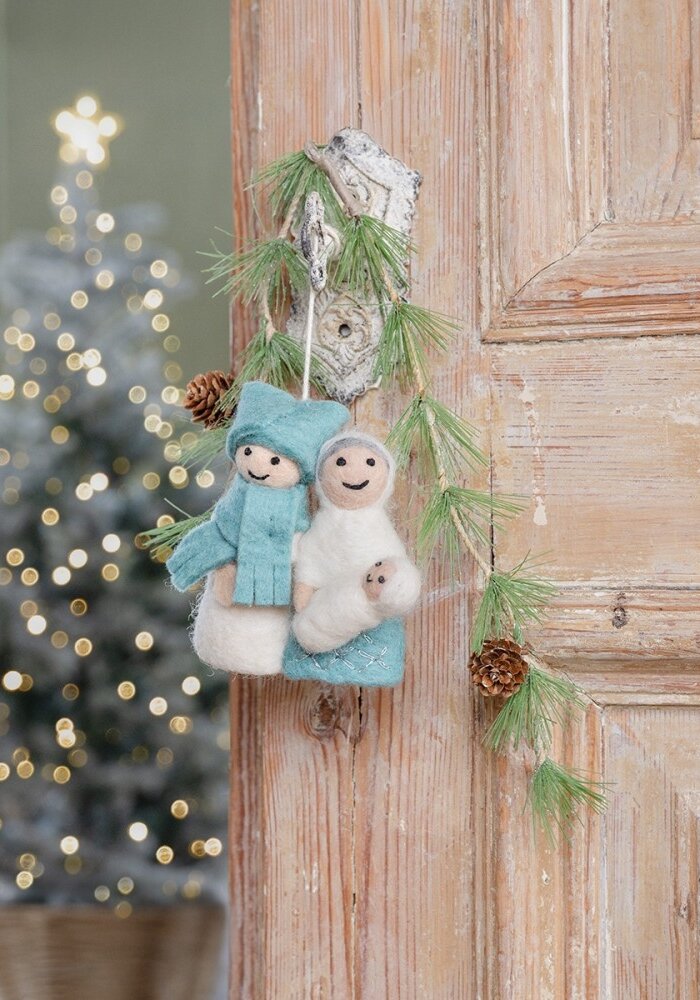 Sjaal met een Verhaal - Hanger Jozef & Maria IJsblauw-Wit