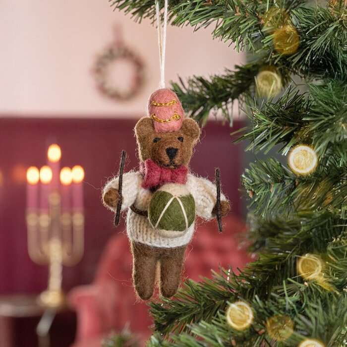 Sjaal met Verhaal Hanger Beer met Trommel Creme - Sjaal met een Verhaal