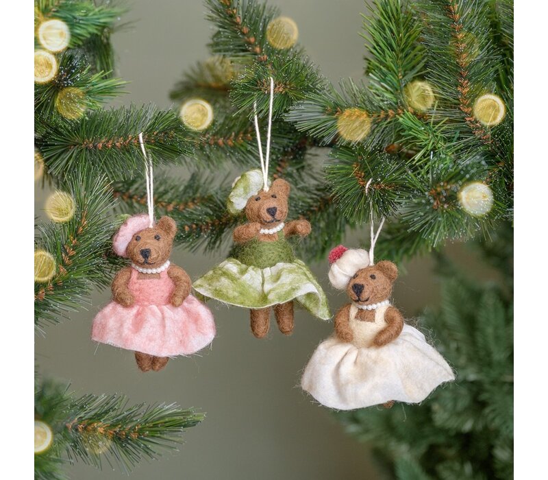 Sjaal met een Verhaal - Hanger Mevrouw Beer Mistletoe Groen