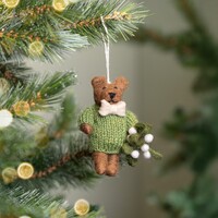 Sjaal met een Verhaal - Hanger Meneer Beer Mistletoe Groen