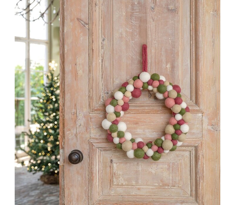 Sjaal met een Verhaal - Kerstkrans Viltballetjes Mistletoe Dreams