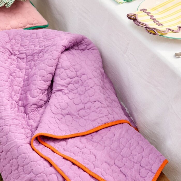 RICE -  Katoenen deken - Paars met bloemenmotief