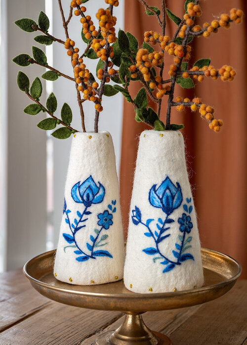 Sjaal met Verhaal Vaas Delfts Blauw met Tulp Medium    - Sjaal met Verhaal