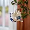 Hanger Vredesduif Delfts Blauw - Sjaal met Verhaal