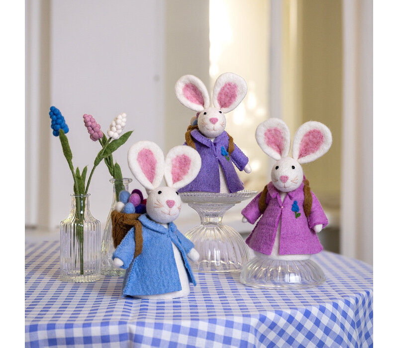 Sjaal met Verhaal - Decoratie Haas met Mand Lichtblauw